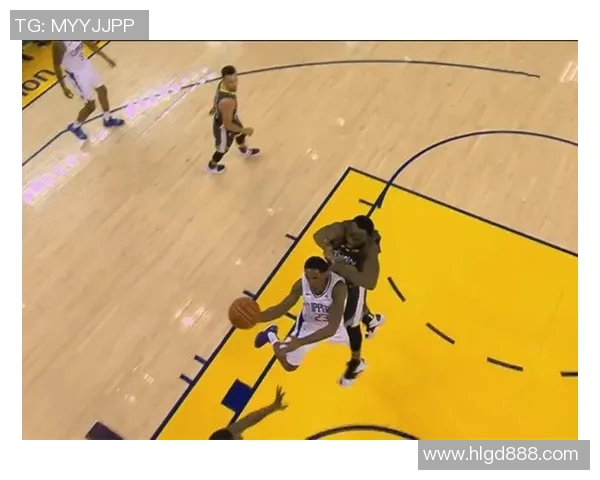 迷你版球星足球模型制作教程 打造属于你的足球梦团队